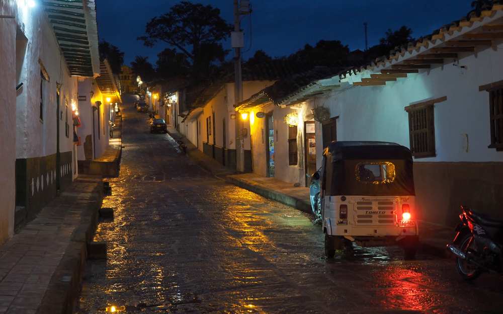 Nachts in Kolumbien